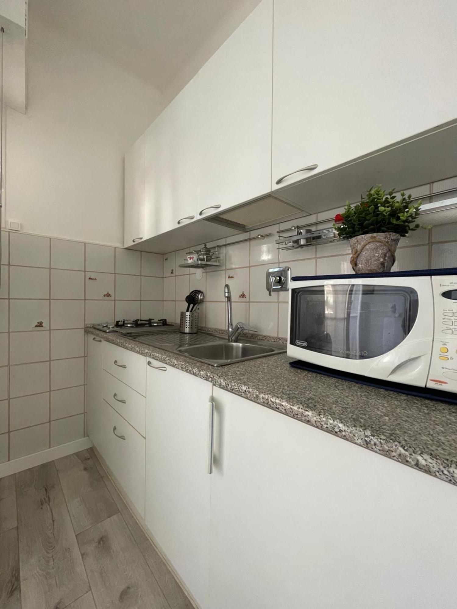 Casa Ferruccio - Parking - Air Conditioning - Wifi Apartment Sanremo
